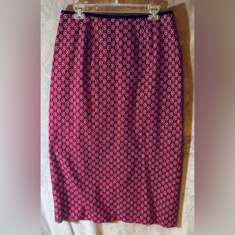 Talbots Red Paisley Pencil Skirt Size 12 - 100% Cotton Classic Midi